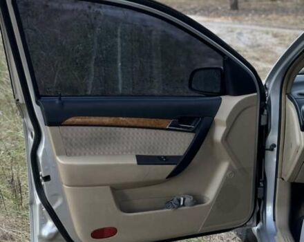 Серый Шевроле Авео, объемом двигателя 1.6 л и пробегом 240 тыс. км за 3100 $, фото 12 на Automoto.ua