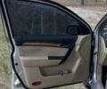 Серый Шевроле Авео, объемом двигателя 1.6 л и пробегом 240 тыс. км за 3100 $, фото 12 на Automoto.ua