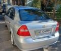 Серый Шевроле Авео, объемом двигателя 1.5 л и пробегом 314 тыс. км за 4000 $, фото 1 на Automoto.ua