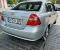 Серый Шевроле Авео, объемом двигателя 1.5 л и пробегом 185 тыс. км за 4400 $, фото 1 на Automoto.ua