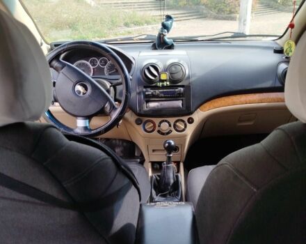 Серый Шевроле Авео, объемом двигателя 1.6 л и пробегом 188 тыс. км за 4500 $, фото 4 на Automoto.ua