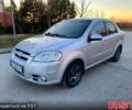 Серый Шевроле Авео, объемом двигателя 1.6 л и пробегом 175 тыс. км за 4400 $, фото 1 на Automoto.ua