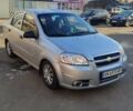 Серый Шевроле Авео, объемом двигателя 1.5 л и пробегом 582 тыс. км за 2700 $, фото 1 на Automoto.ua