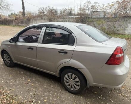 Серый Шевроле Авео, объемом двигателя 1.5 л и пробегом 184 тыс. км за 4200 $, фото 1 на Automoto.ua