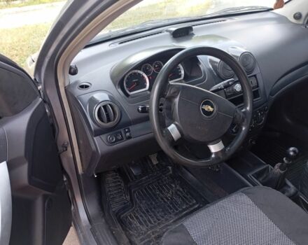 Сірий Шевроле Авео, об'ємом двигуна 1.5 л та пробігом 290 тис. км за 3500 $, фото 6 на Automoto.ua