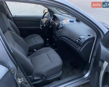 Сірий Шевроле Авео, об'ємом двигуна 1.5 л та пробігом 236 тис. км за 2900 $, фото 7 на Automoto.ua