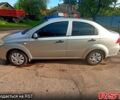 Серый Шевроле Авео, объемом двигателя 1.5 л и пробегом 200 тыс. км за 3750 $, фото 2 на Automoto.ua