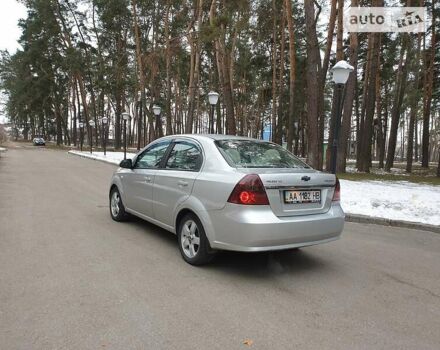 Серый Шевроле Авео, объемом двигателя 1.6 л и пробегом 172 тыс. км за 3900 $, фото 2 на Automoto.ua