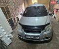 Серый Шевроле Авео, объемом двигателя 1.5 л и пробегом 260 тыс. км за 3600 $, фото 1 на Automoto.ua