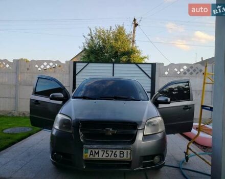 Серый Шевроле Авео, объемом двигателя 1.5 л и пробегом 220 тыс. км за 3300 $, фото 8 на Automoto.ua