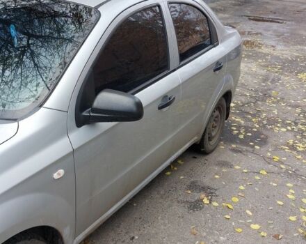 Серый Шевроле Авео, объемом двигателя 1.5 л и пробегом 300 тыс. км за 2200 $, фото 4 на Automoto.ua