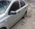 Серый Шевроле Авео, объемом двигателя 1.5 л и пробегом 300 тыс. км за 2200 $, фото 4 на Automoto.ua