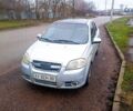 Серый Шевроле Авео, объемом двигателя 1.6 л и пробегом 400 тыс. км за 1600 $, фото 1 на Automoto.ua