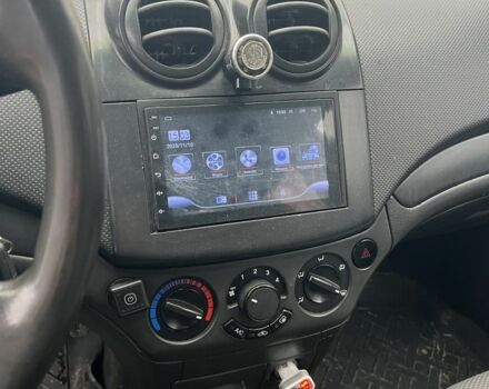 Серый Шевроле Авео, объемом двигателя 1.5 л и пробегом 220 тыс. км за 3000 $, фото 19 на Automoto.ua