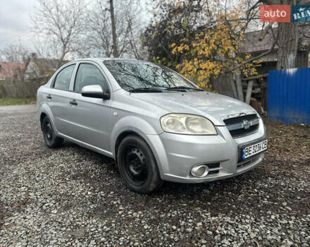 Сірий Шевроле Авео, об'ємом двигуна 1.5 л та пробігом 250 тис. км за 2450 $, фото 5 на Automoto.ua