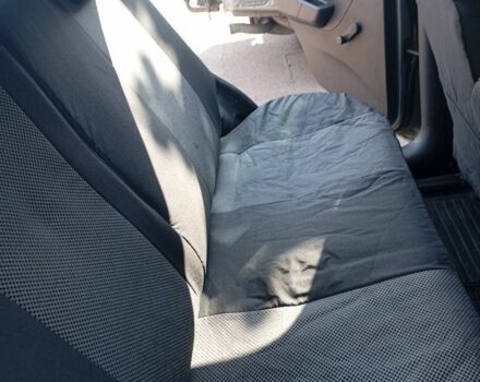 Сірий Шевроле Авео, об'ємом двигуна 1.5 л та пробігом 290 тис. км за 3500 $, фото 4 на Automoto.ua