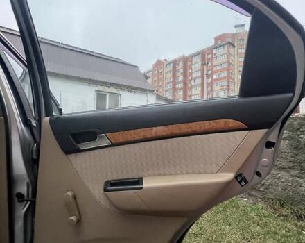 Сірий Шевроле Авео, об'ємом двигуна 1.6 л та пробігом 353 тис. км за 4000 $, фото 20 на Automoto.ua