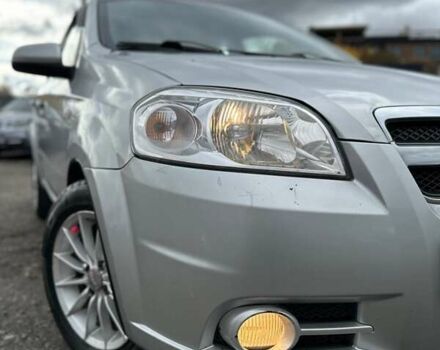 Сірий Шевроле Авео, об'ємом двигуна 1.5 л та пробігом 59 тис. км за 4300 $, фото 2 на Automoto.ua