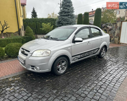 Серый Шевроле Авео, объемом двигателя 1.6 л и пробегом 214 тыс. км за 2650 $, фото 6 на Automoto.ua