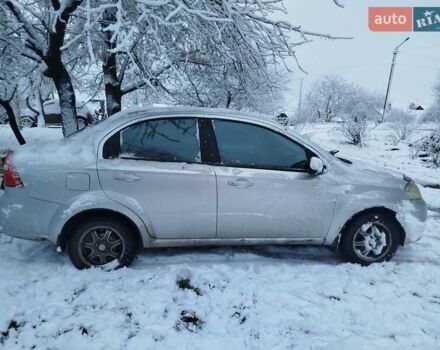 Сірий Шевроле Авео, об'ємом двигуна 1.6 л та пробігом 650 тис. км за 2200 $, фото 2 на Automoto.ua