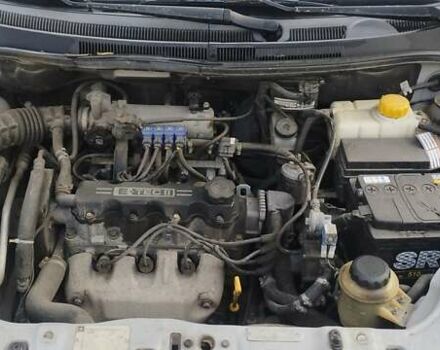 Серый Шевроле Авео, объемом двигателя 1.5 л и пробегом 296 тыс. км за 3499 $, фото 9 на Automoto.ua