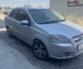Сірий Шевроле Авео, об'ємом двигуна 1.6 л та пробігом 295 тис. км за 2900 $, фото 1 на Automoto.ua