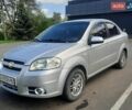 Серый Шевроле Авео, объемом двигателя 1.6 л и пробегом 210 тыс. км за 3500 $, фото 1 на Automoto.ua