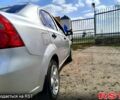 Серый Шевроле Авео, объемом двигателя 1.5 л и пробегом 315 тыс. км за 3700 $, фото 2 на Automoto.ua