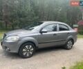 Серый Шевроле Авео, объемом двигателя 1.5 л и пробегом 274 тыс. км за 2850 $, фото 1 на Automoto.ua