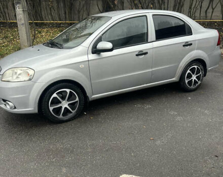 Сірий Шевроле Авео, об'ємом двигуна 1.5 л та пробігом 250 тис. км за 2999 $, фото 3 на Automoto.ua