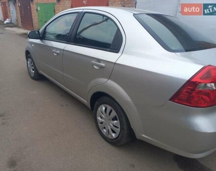 Серый Шевроле Авео, объемом двигателя 1.6 л и пробегом 138 тыс. км за 4400 $, фото 2 на Automoto.ua