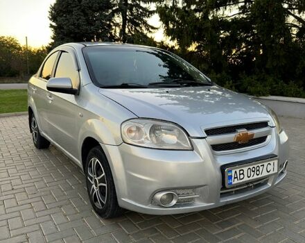 Сірий Шевроле Авео, об'ємом двигуна 1.6 л та пробігом 260 тис. км за 2700 $, фото 1 на Automoto.ua