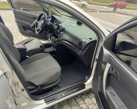 Сірий Шевроле Авео, об'ємом двигуна 1.5 л та пробігом 280 тис. км за 2750 $, фото 8 на Automoto.ua