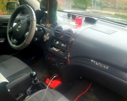 Серый Шевроле Авео, объемом двигателя 1.5 л и пробегом 273 тыс. км за 2600 $, фото 2 на Automoto.ua