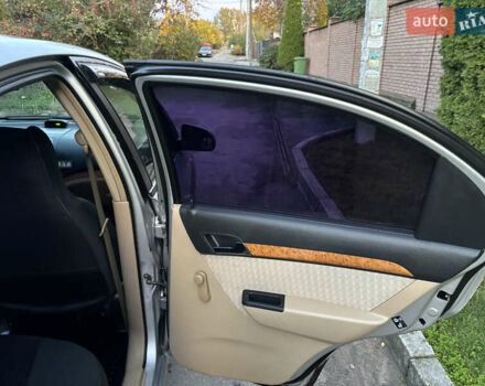 Сірий Шевроле Авео, об'ємом двигуна 1.6 л та пробігом 148 тис. км за 4550 $, фото 32 на Automoto.ua