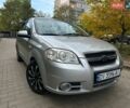 Сірий Шевроле Авео, об'ємом двигуна 1.5 л та пробігом 230 тис. км за 3699 $, фото 4 на Automoto.ua