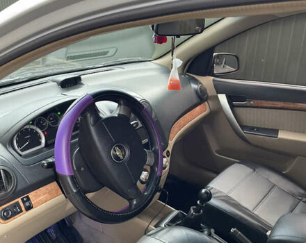 Сірий Шевроле Авео, об'ємом двигуна 1.6 л та пробігом 290 тис. км за 3900 $, фото 12 на Automoto.ua