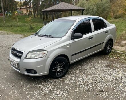 Серый Шевроле Авео, объемом двигателя 1.5 л и пробегом 235 тыс. км за 3900 $, фото 2 на Automoto.ua