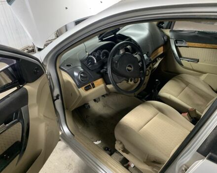 Серый Шевроле Авео, объемом двигателя 1.6 л и пробегом 190 тыс. км за 1600 $, фото 11 на Automoto.ua