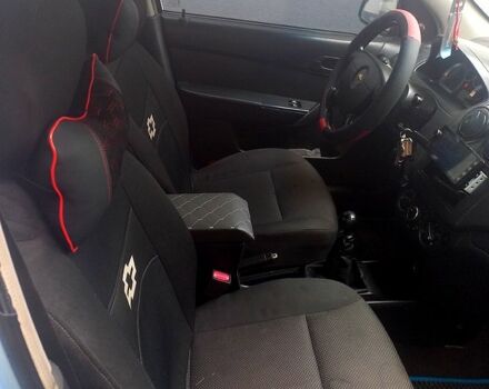 Сірий Шевроле Авео, об'ємом двигуна 1.5 л та пробігом 303 тис. км за 6000 $, фото 7 на Automoto.ua