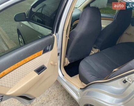 Серый Шевроле Авео, объемом двигателя 1.6 л и пробегом 180 тыс. км за 3500 $, фото 11 на Automoto.ua