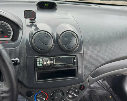 Сірий Шевроле Авео, об'ємом двигуна 1.5 л та пробігом 245 тис. км за 3500 $, фото 21 на Automoto.ua