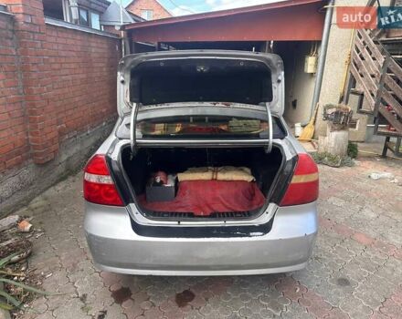 Сірий Шевроле Авео, об'ємом двигуна 1.5 л та пробігом 147 тис. км за 2700 $, фото 4 на Automoto.ua
