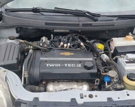 Серый Шевроле Авео, объемом двигателя 1.6 л и пробегом 282 тыс. км за 3500 $, фото 2 на Automoto.ua