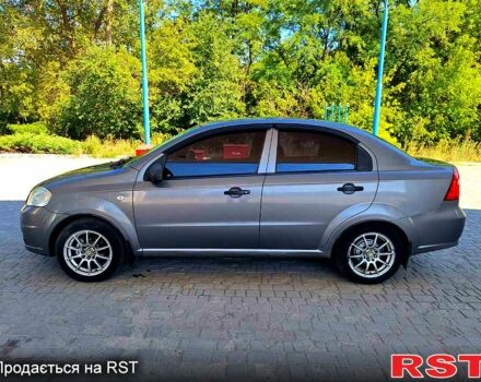 Серый Шевроле Авео, объемом двигателя 1.5 л и пробегом 192 тыс. км за 3350 $, фото 5 на Automoto.ua