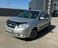 Серый Шевроле Авео, объемом двигателя 1.6 л и пробегом 203 тыс. км за 3800 $, фото 1 на Automoto.ua