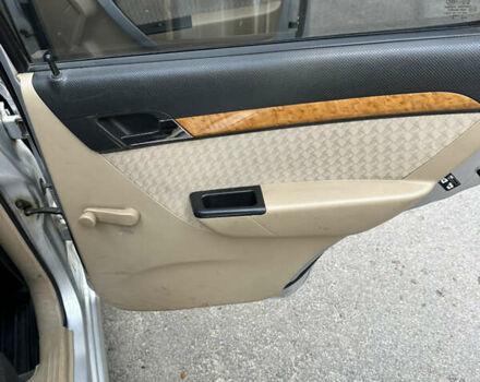 Серый Шевроле Авео, объемом двигателя 1.6 л и пробегом 120 тыс. км за 4500 $, фото 7 на Automoto.ua