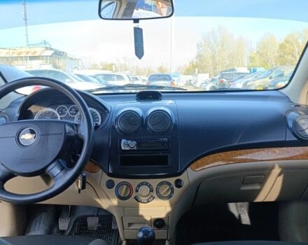 Серый Шевроле Авео, объемом двигателя 1.6 л и пробегом 182 тыс. км за 3600 $, фото 1 на Automoto.ua