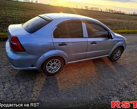 Серый Шевроле Авео, объемом двигателя 1.5 л и пробегом 200 тыс. км за 3400 $, фото 2 на Automoto.ua