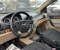 Серый Шевроле Авео, объемом двигателя 1.6 л и пробегом 308 тыс. км за 3700 $, фото 11 на Automoto.ua